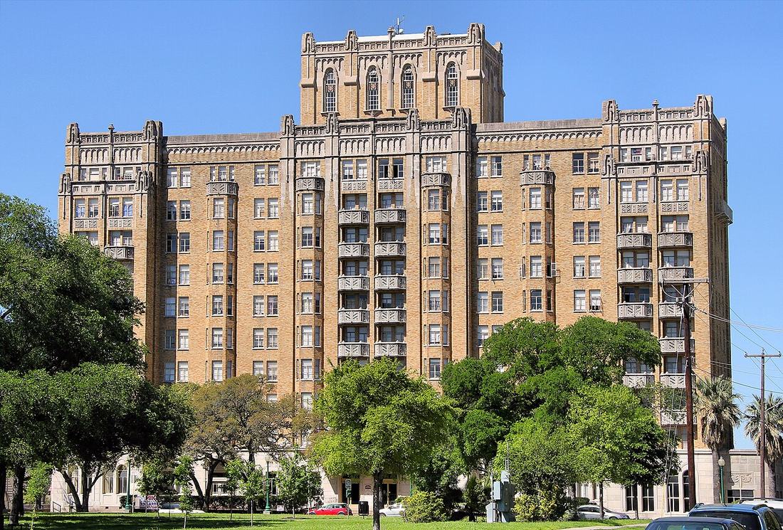 An apartment building in San Antonio, Texas